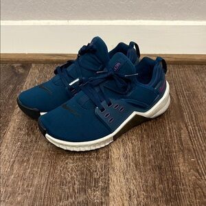 Nike Teal and Magenta Athletic Shoes